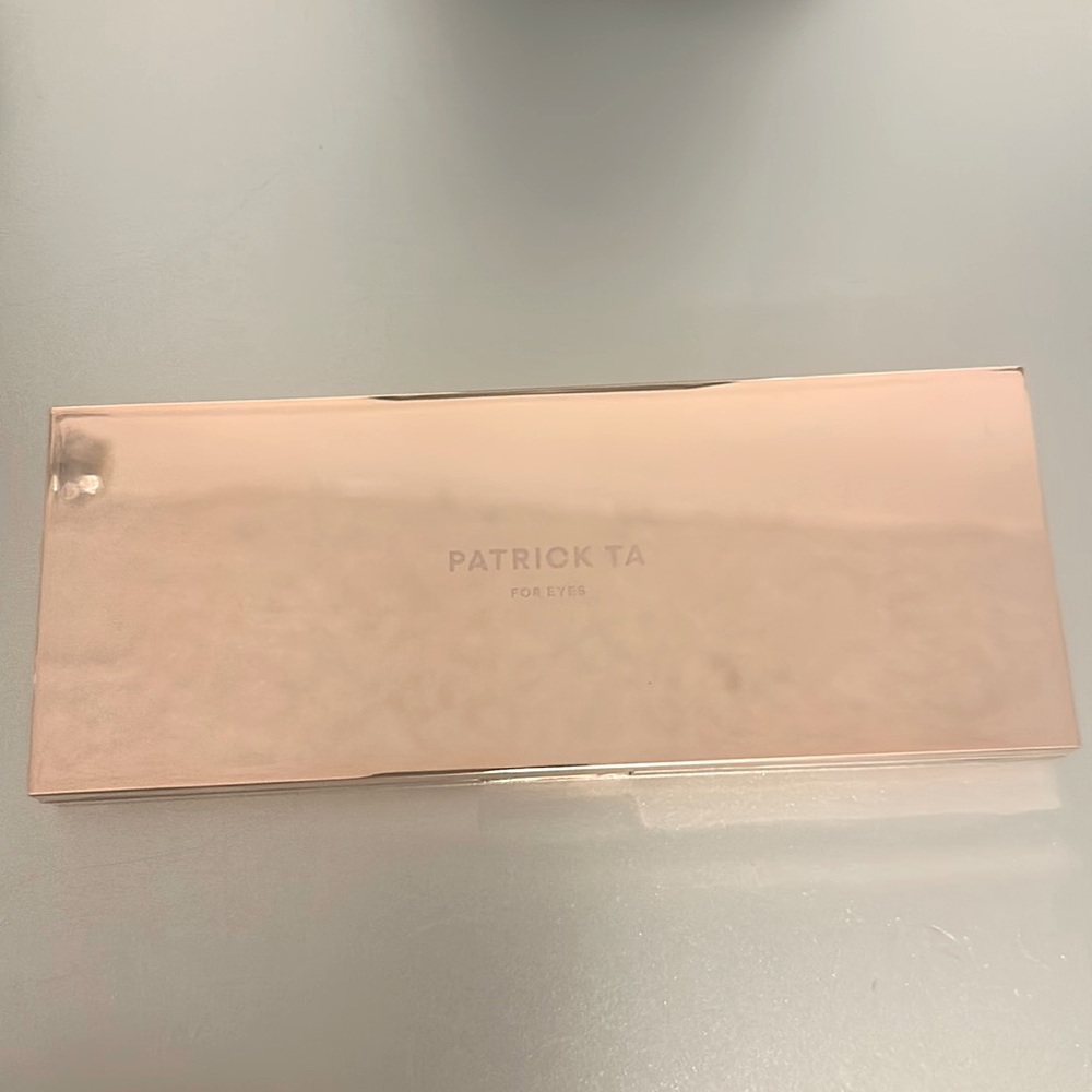 Patrick ta for eyes eyeshadow palette